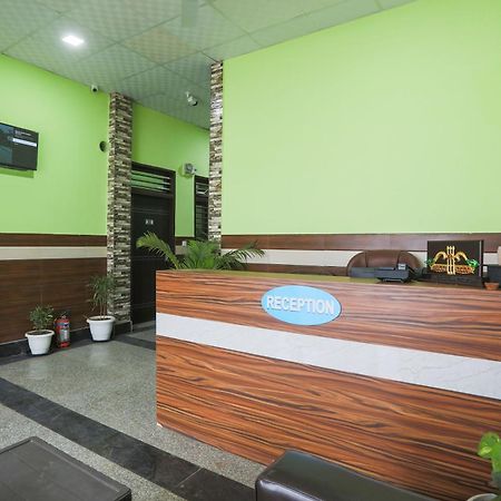 Capital O A-One Hotel Manesar Exterior foto